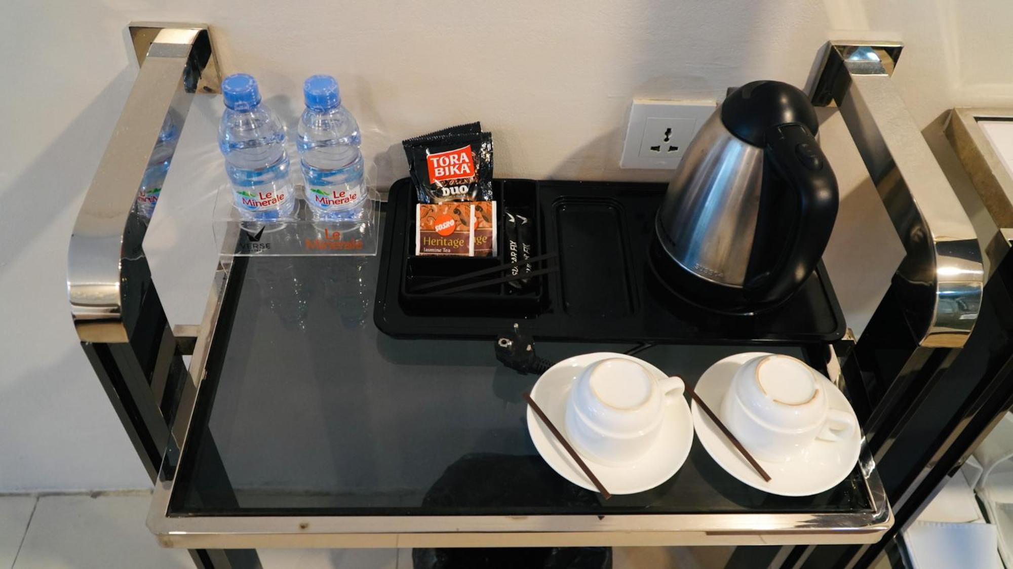 Verse Hotel Cirebon Eksteriør bilde